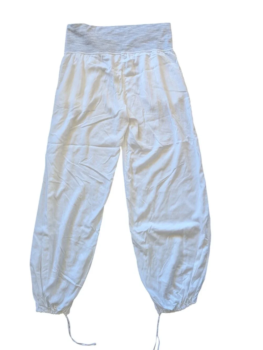 lululemon athletica White Jogger Pants with Light Gray Waistband